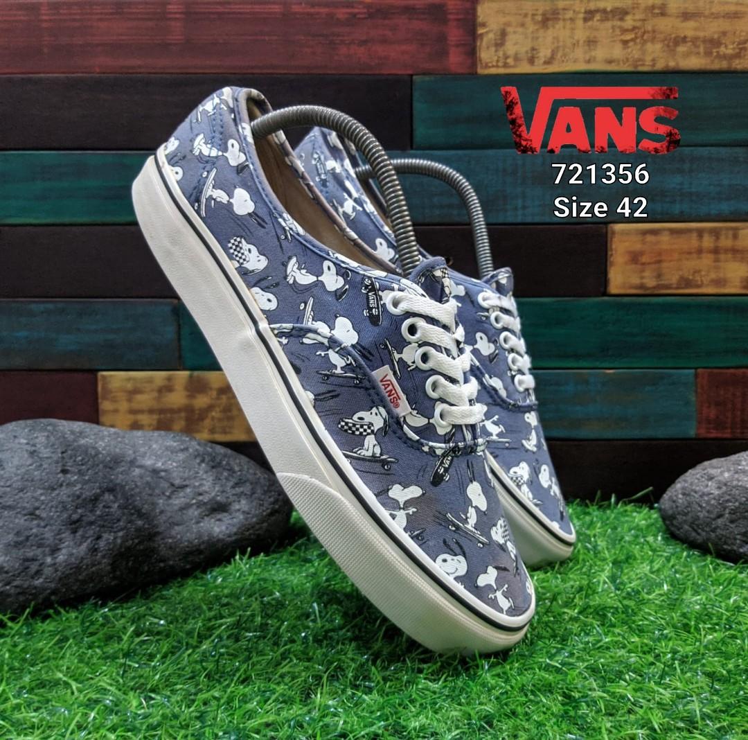 Vans sales di snoopy