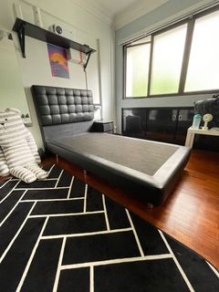 (Category: ) located in . Submitted by nyfs_m (Listing ID 1145884809, Image 1). Description: .