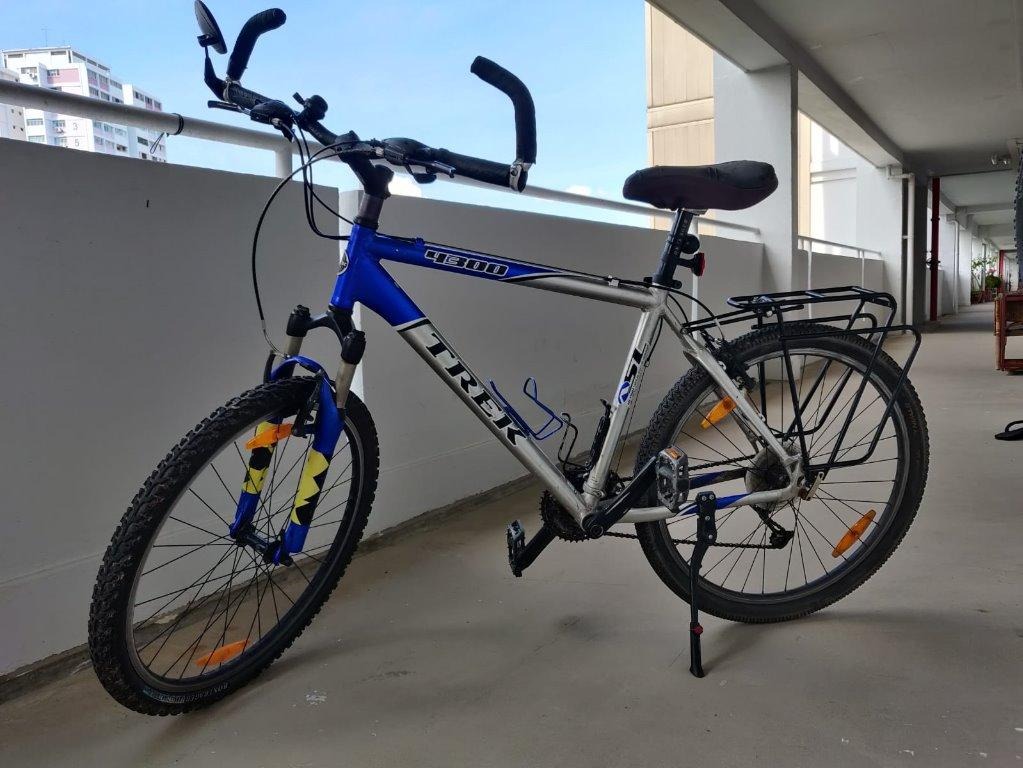 Trek 4300 mountain bike, Sports Equipment, Bicycles & Parts, Bicycles ...