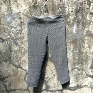 Trouser pants