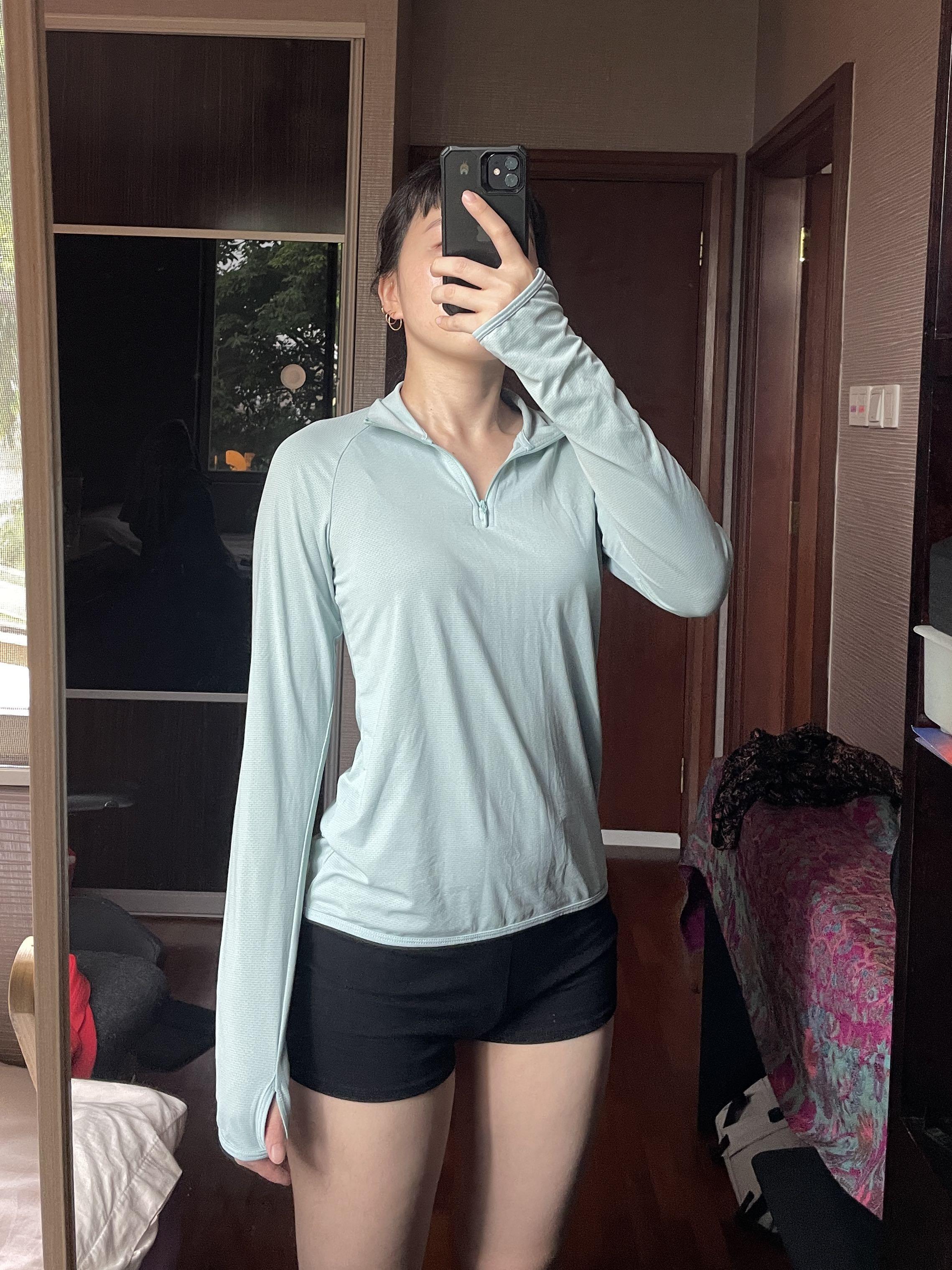 Uniqlo airism UV protection long sleeve top, Women's Fashion, Activewear on  Carousell