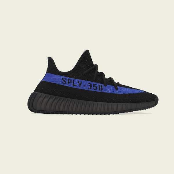 US9 UK8.5 YEEZY 350 V2 DAZZLING BLUE Men s Fashion Footwear Sneakers on Carousell