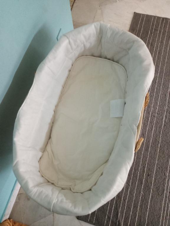 Whole set / moses basket /rattan baby basket mamas papas