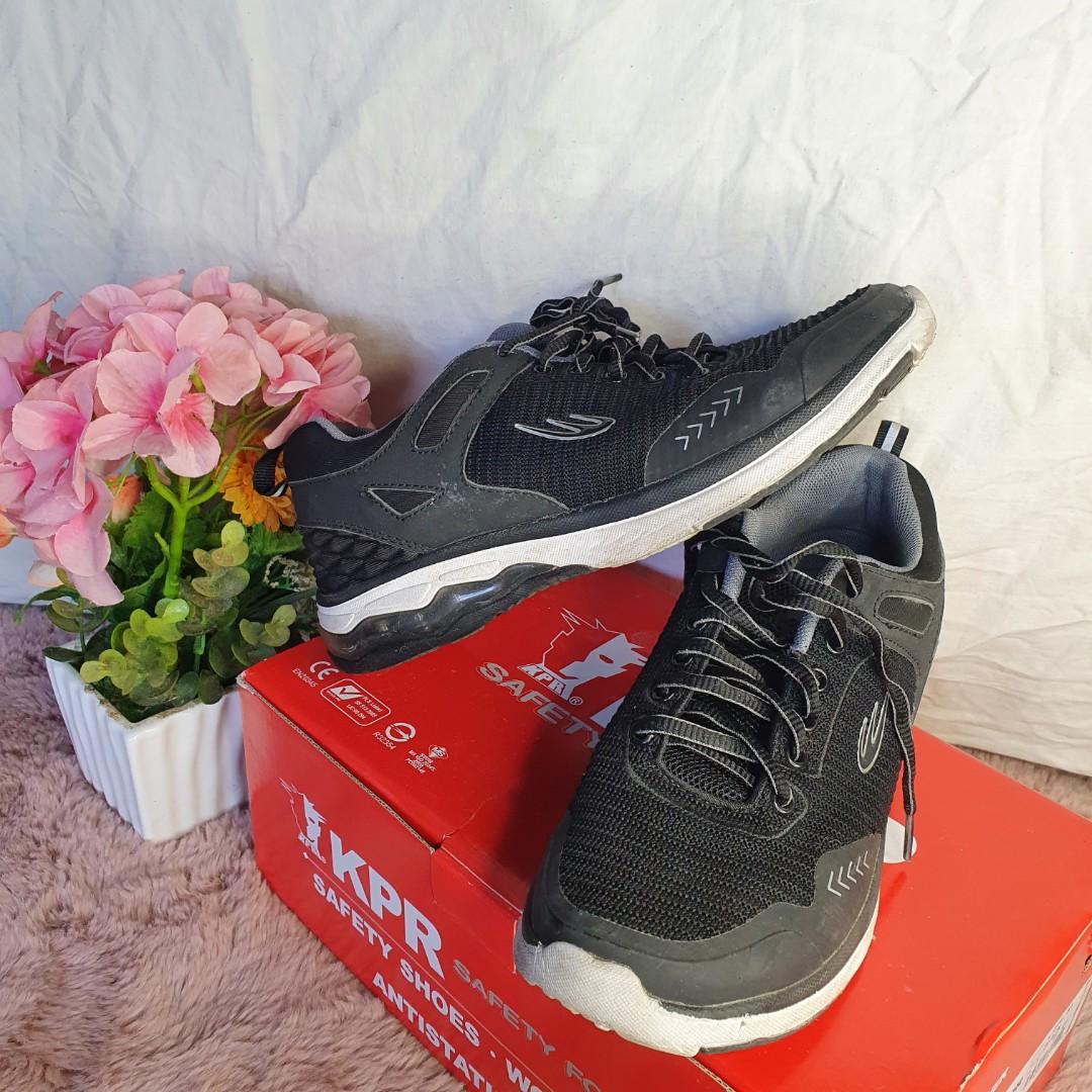 World balance safety shoes cheap