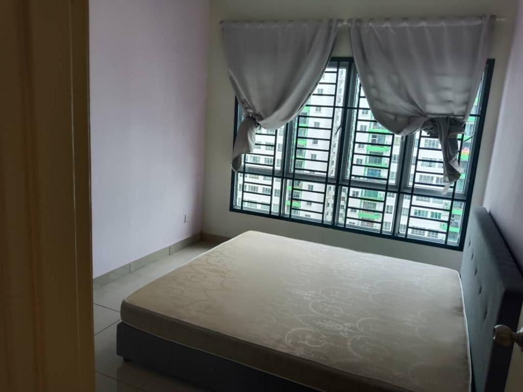 [WTR] OUG Parklane, Property, Rentals on Carousell