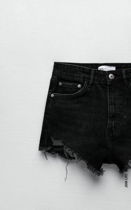Zara high-rise denim shorts (Category: Shorts) located in Mandaluyong City. Submitted by cambeeb (Listing ID 1145793077, Image 3). Description: Authentic Zara High-rise denim shorts Size: 34 Washed but never been worn (no tags) SRP: P 1,695 Price: P 1495 + sf Rfs: Doesn't fit .