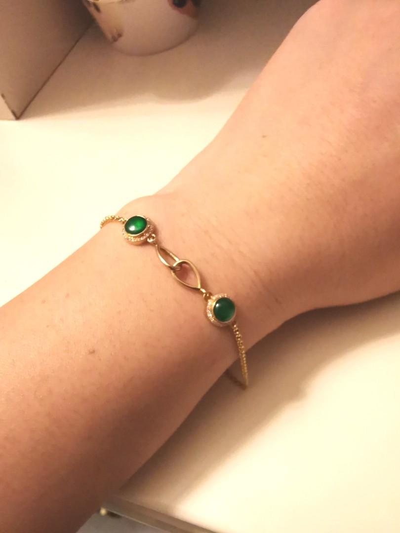 14 Karat Yellow Gold and Jade Bracelet For Sale at 1stDibs | jade bracelet  with gold clasp, yellow gold jade bracelet, white gold jade bracelet