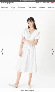 (Category: ) located in . Submitted by flora.closet (Listing ID 1146046389, Image 1). Description: .