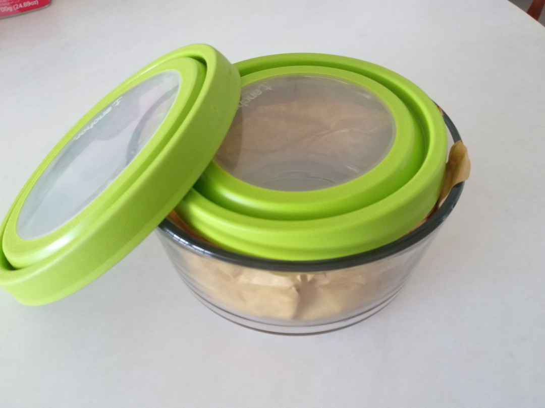 Anchor glass microwaveable containers, Furniture & Home Living