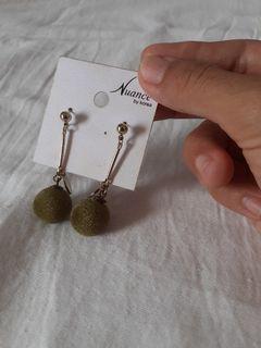 Anting Gantung Hijau-lumut | Nuance by Korea