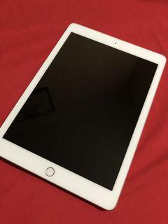 #Sell4Me Apple iPad 6th Gen 32gb Wifi+Cellular