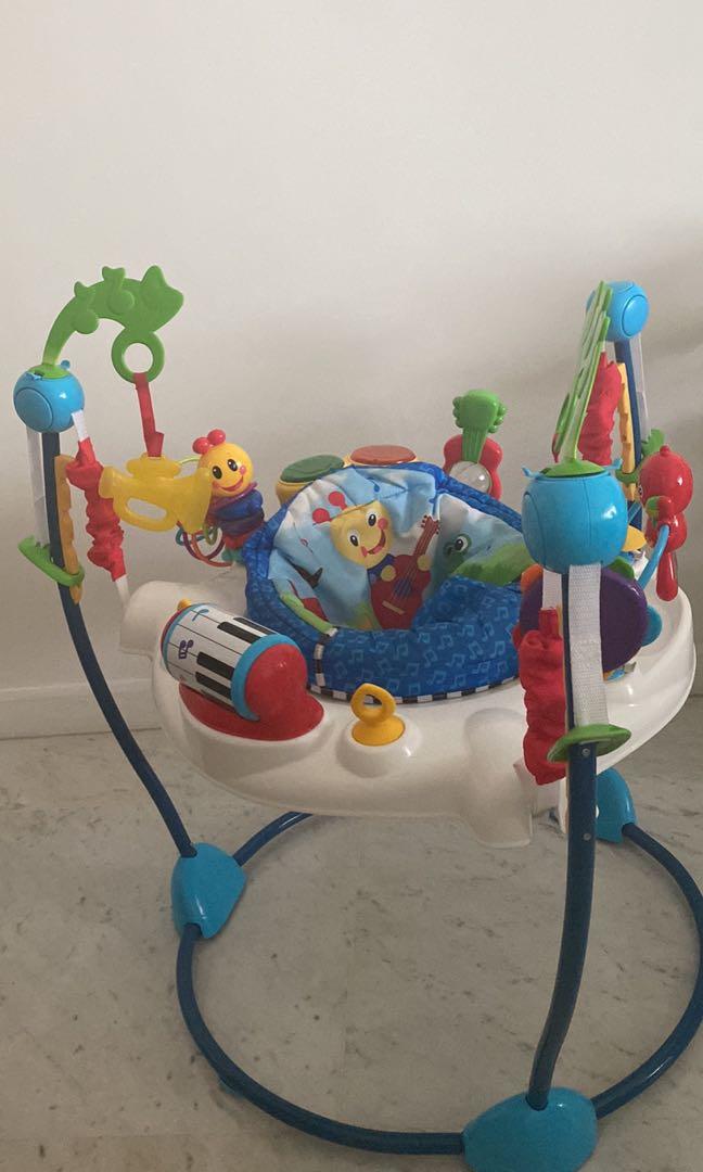 Baby Einstein neighbourhood symphony jumperoo