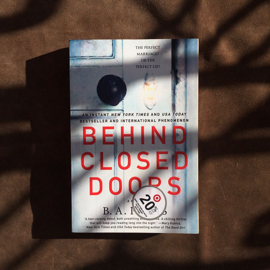 Behind Closed Doors : Paris, B A: Aazon.in - Foto 10