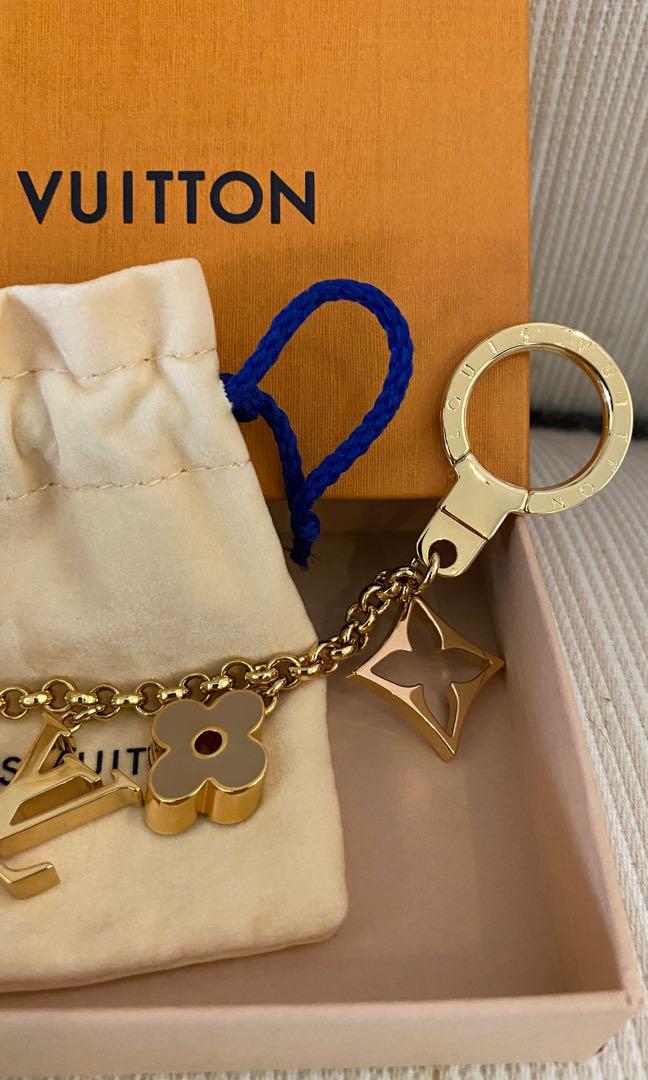 BNIB Louis Vuitton Monogram Bag Charm Chain, Women's Fashion, Jewelry &  Organisers, Charms on Carousell