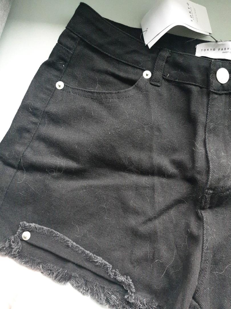 BNWT Black Cut off Denim Shorts