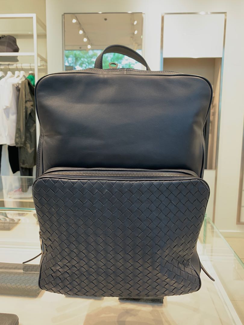 Bottega Veneta Zaino Nappa Backpack Large, Luxury, Bags \u0026 Wallets on  Carousell