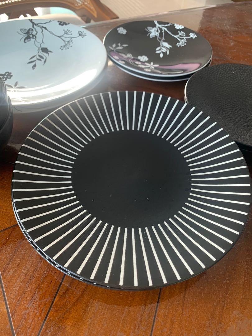 12pc Brand New Handicraft Indonesian dinner set, Furniture & Home Living, Kitchenware