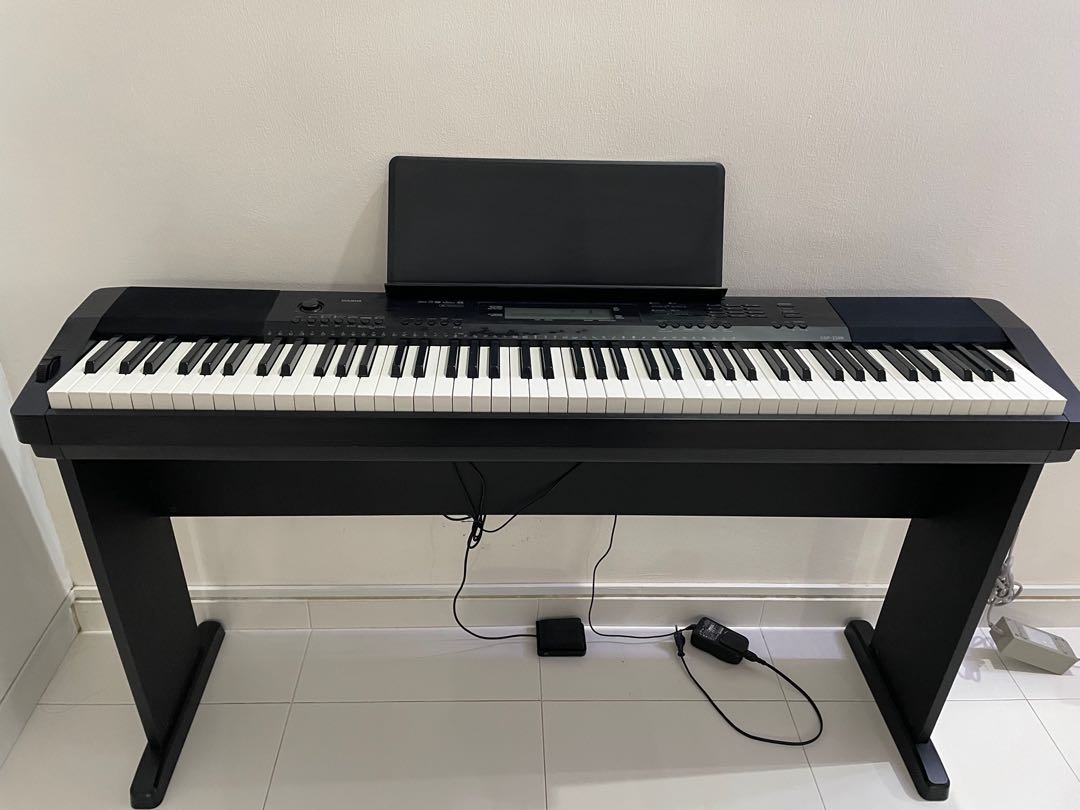 Casio Digital Piano CDP220R, Hobbies & Toys, Music & Media, Musical