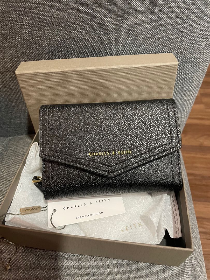 Charles Keith Envelope Women wallet
