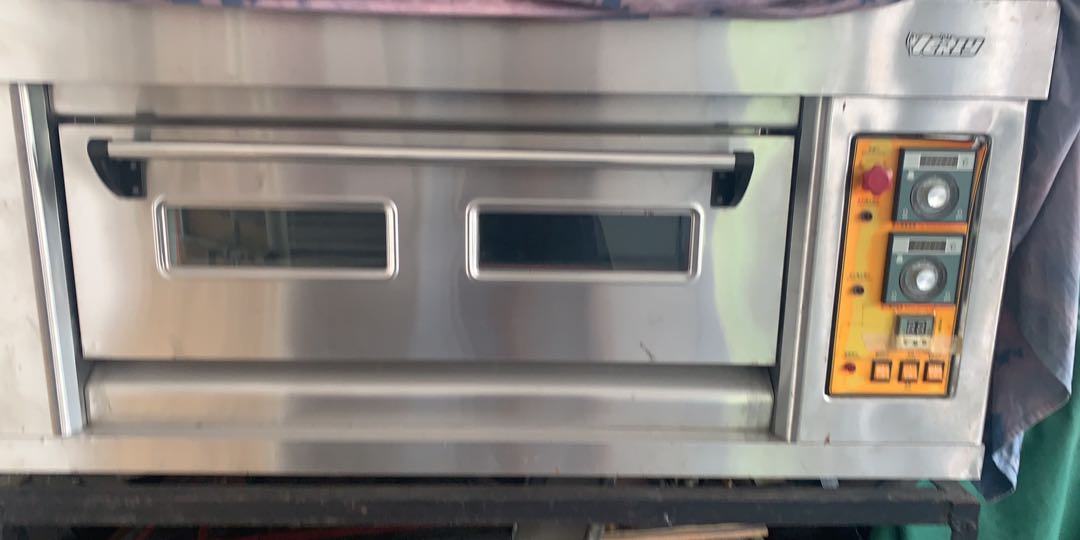 commercial gas oven, TV & Home Appliances, Other Home Appliances on