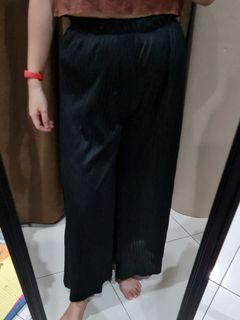 Culotte bahan licin