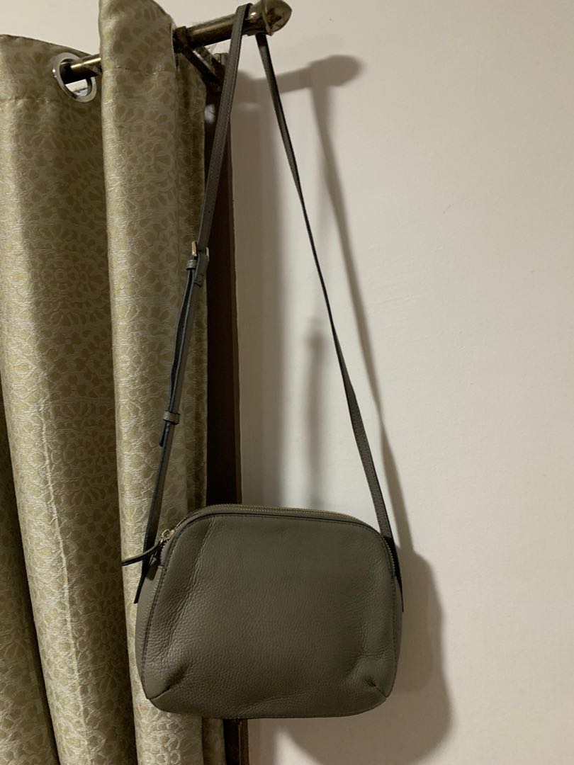 Della stella sling bag sales
