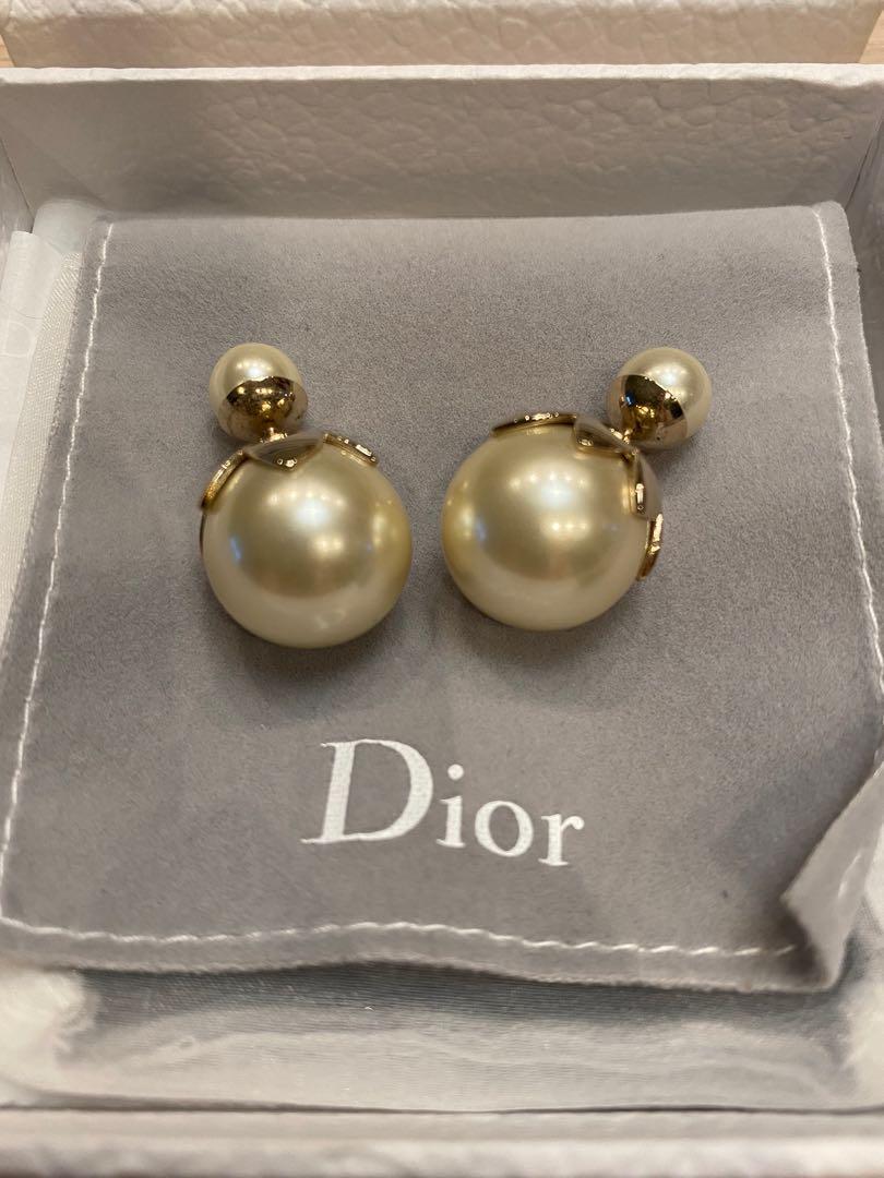 Abcdior tribale earrings top