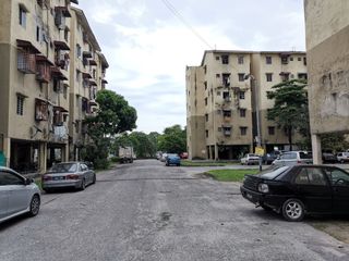 (Category: ) located in . Submitted by amoibibi (Listing ID 1146065068, Image 1). Description: .