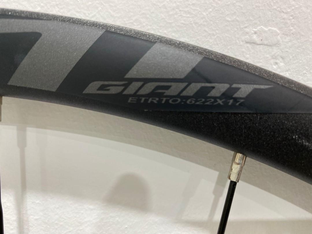 Giant aluminium disc wheels for sale Sports Equipment Bicycles
