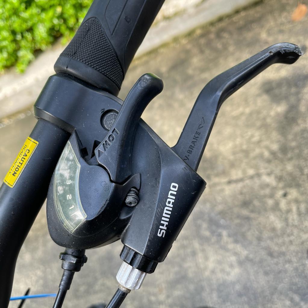Giant bike sale gear shifter