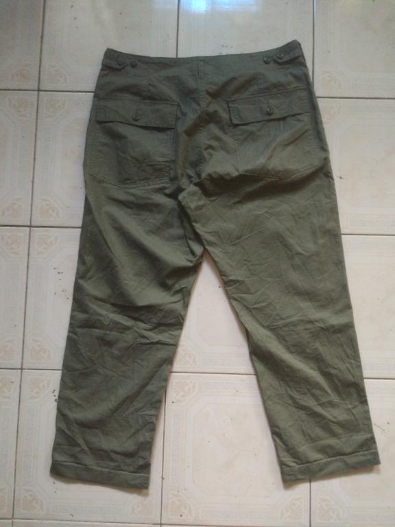 GU Baker pant 34 actual (Category: Trousers) located in Pasay City. Submitted by denimdude.ph (Listing ID 1146029932, Image 2). Description: altered length.