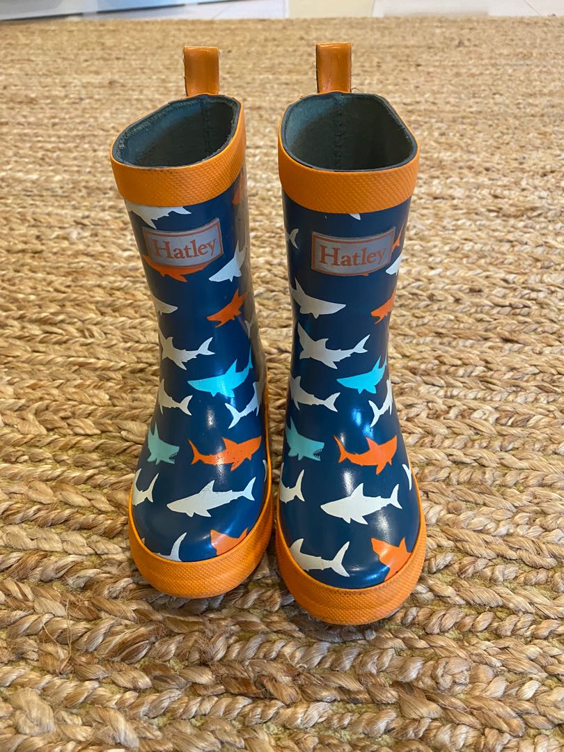 Hatley outlet shark wellies