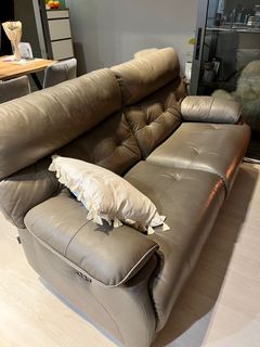 (Category: ) located in . Submitted by bussies (Listing ID 1146124887, Image 1). Description: .