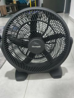 (Category: ) located in . Submitted by ckridwan86 (Listing ID 1146144230, Image 1). Description: .
