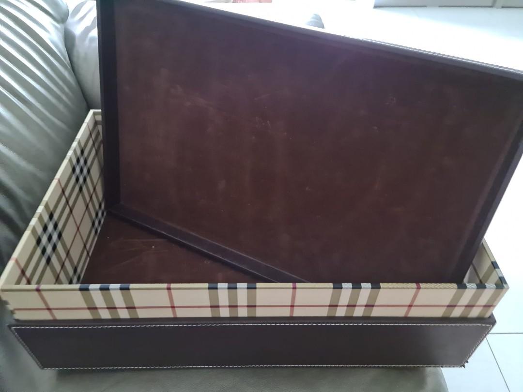 Leather Boxes (Category: Storage Boxes & Baskets) located in Singapore. Submitted by jensoh278 (Listing ID 1146048821, Image 3). Description: Leather / Canvas Storage Boxes . Measurements : Length - 49cm Width. - 33cm Can store quite a lot of things. Price Negotiable..