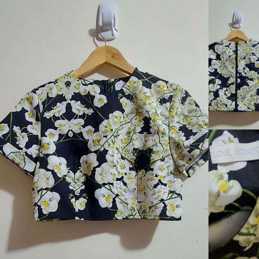 Love Bonito Floral Cropped Top, Women's Fashion, Tops, Blouses on Carousell