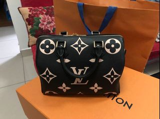 (Category: ) located in . Submitted by yassjess (Listing ID 1146136719, Image 1). Description: .