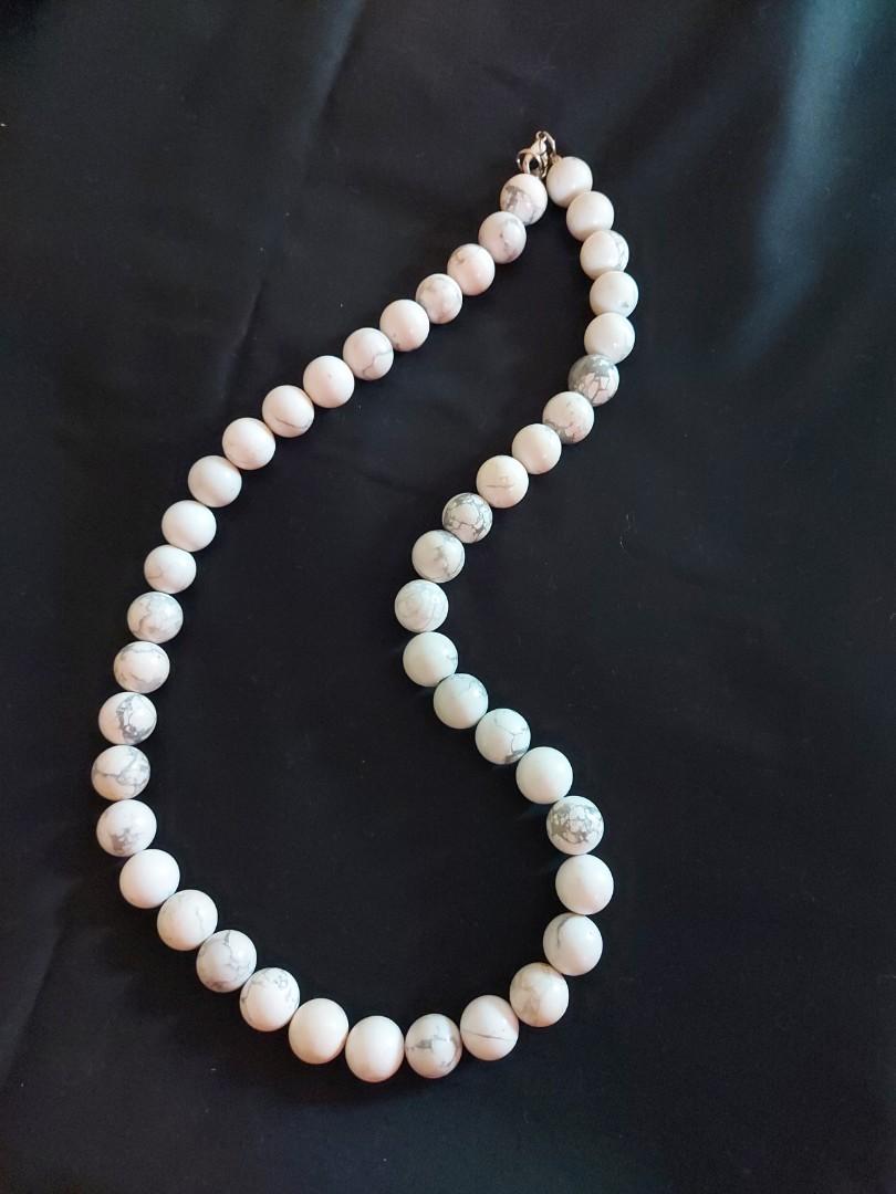 Marble necklace