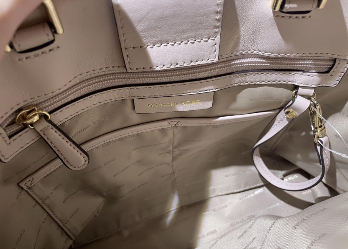 Michael Kors Gramercy Large Pebbled leather Satchel in Pink