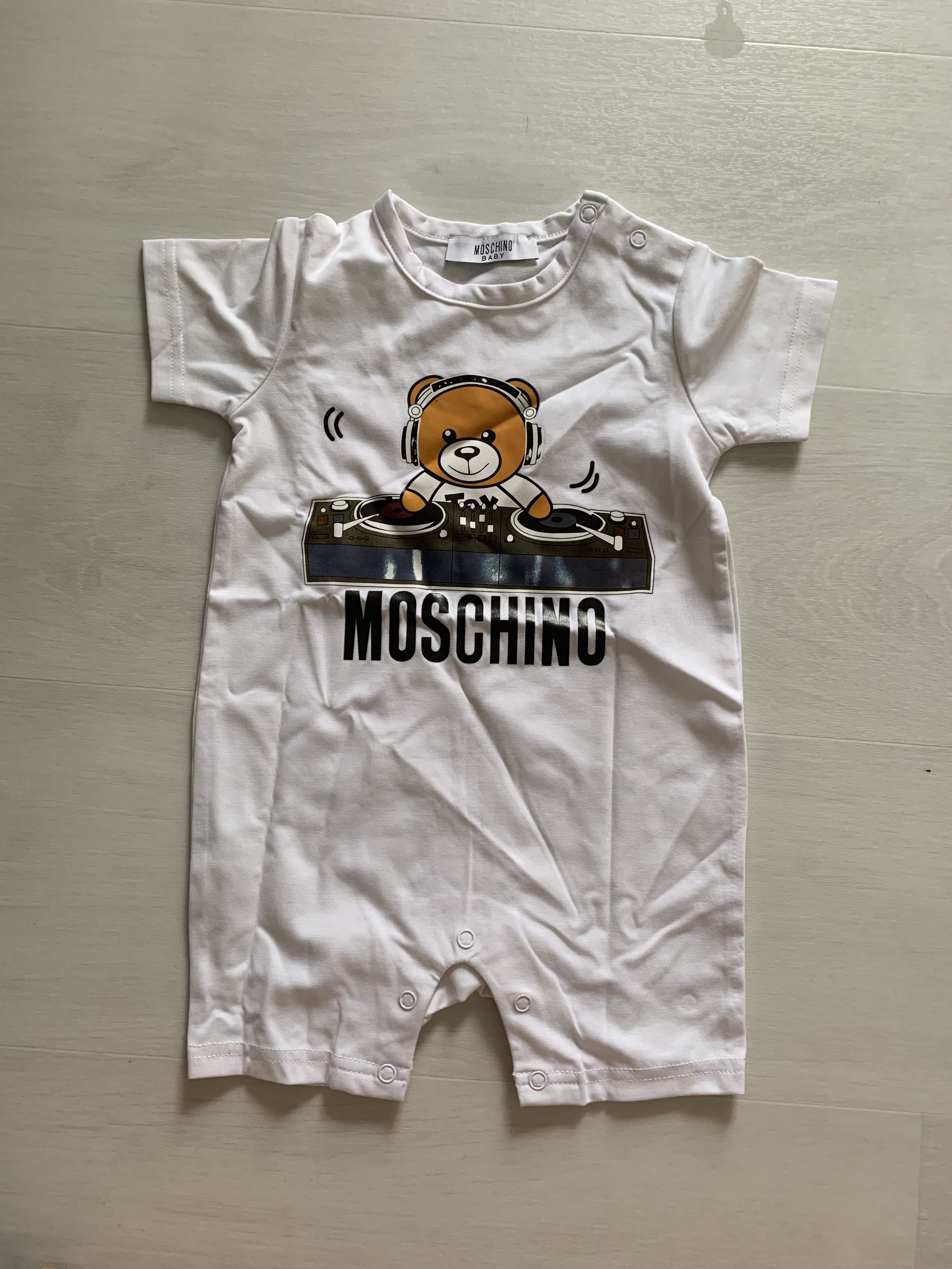 Baby moschino outlet romper