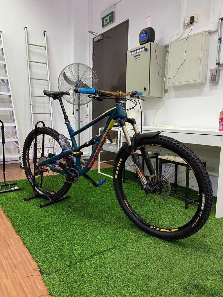 MTB ALL MOUNTAIN TRAIL XC Polygon Siskiu T7 Dual Suspension LARGE
