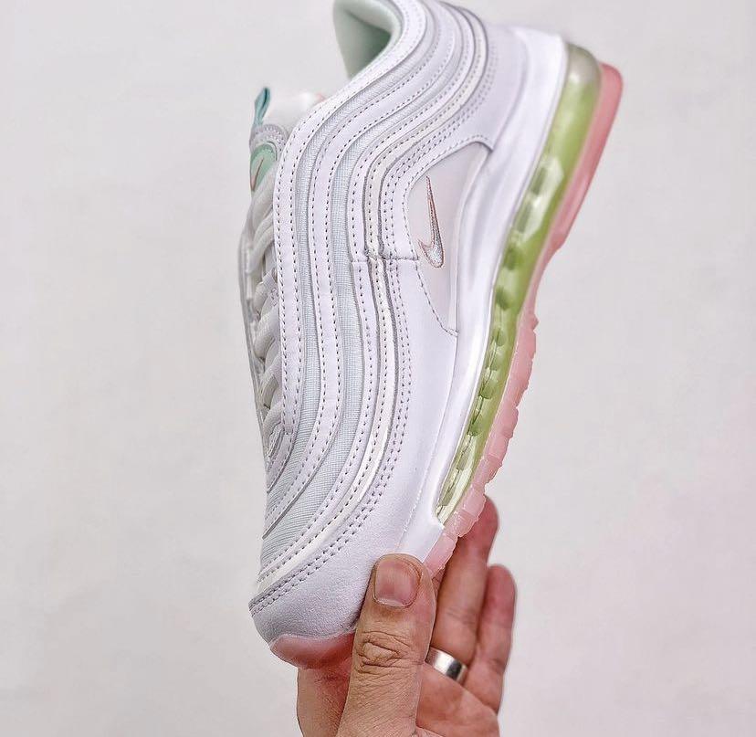 Reese wotherspoon nike best sale 97