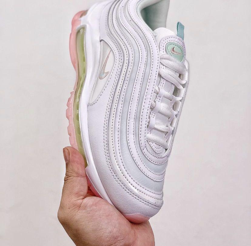 Reese wotherspoon nike 97 sale