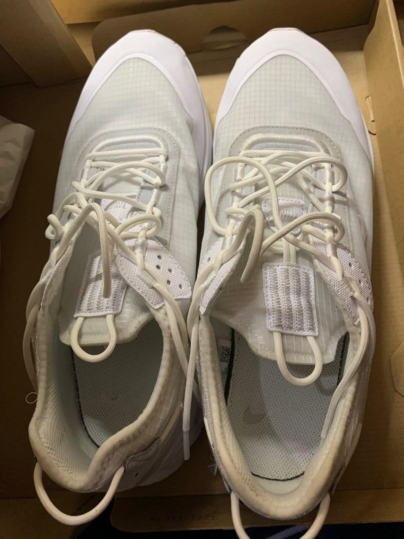 nike react live （分類：便服鞋）位於 Hong Kong。 由 kelvinykh 提交（商品編號 1146084136，圖片 2）。簡介： 就交收可以平 新舊如圖 要相可pm 有盒冇單 Us13/eur47.5。