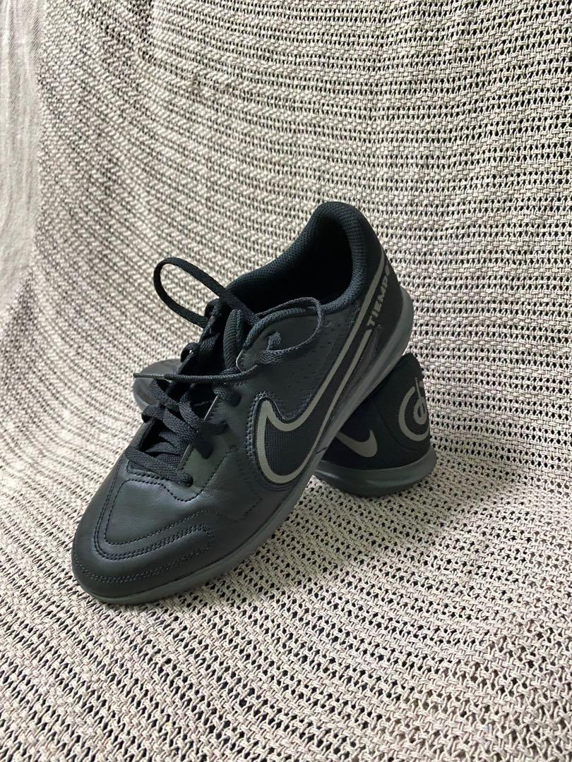 Nike tiempo futsal outlet black