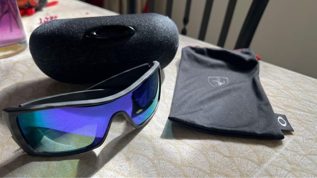 Oakley Batwolf w polarized lenses
