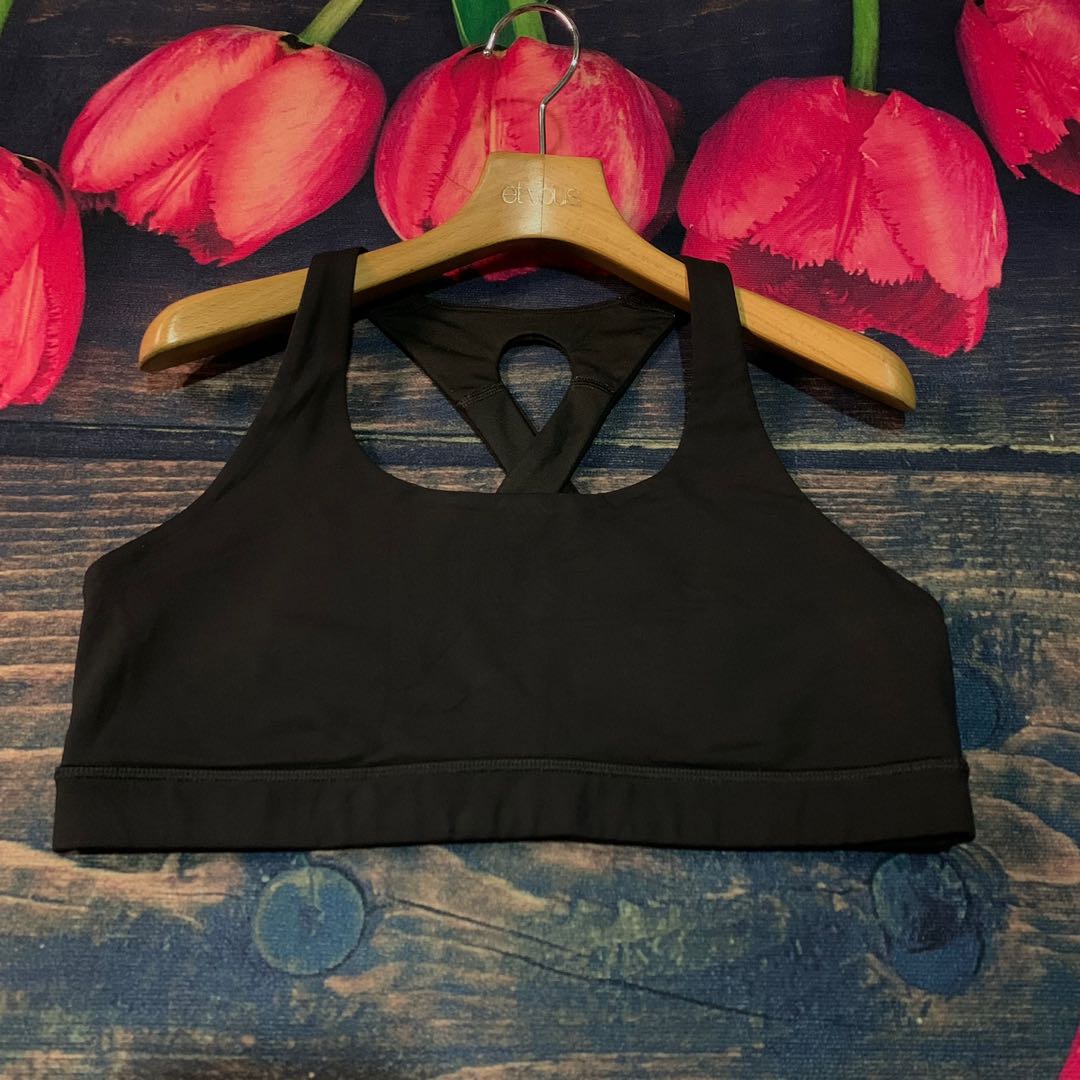 lululemon triangle sports bra