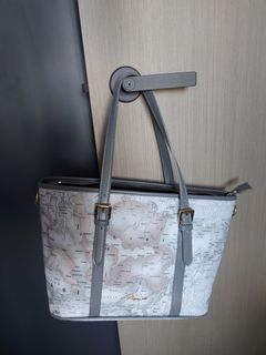（分類：）位於 。 由 lou.poon 提交（商品編號 1146015095，圖片 1）。簡介： 。
