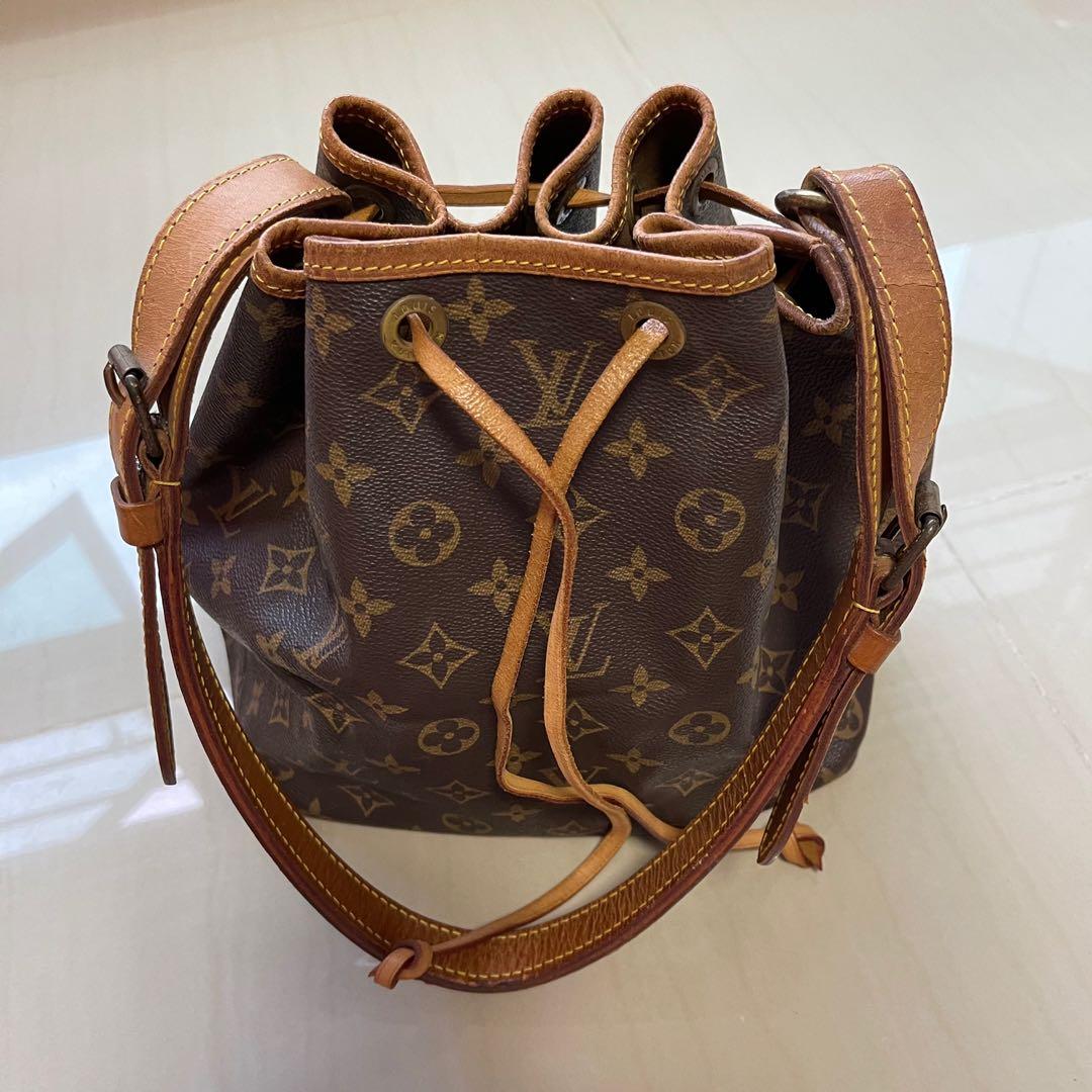 Louis Vuitton Noe Pouch, Women's Fashion, Bags & Wallets, Tote Bags on  Carousell