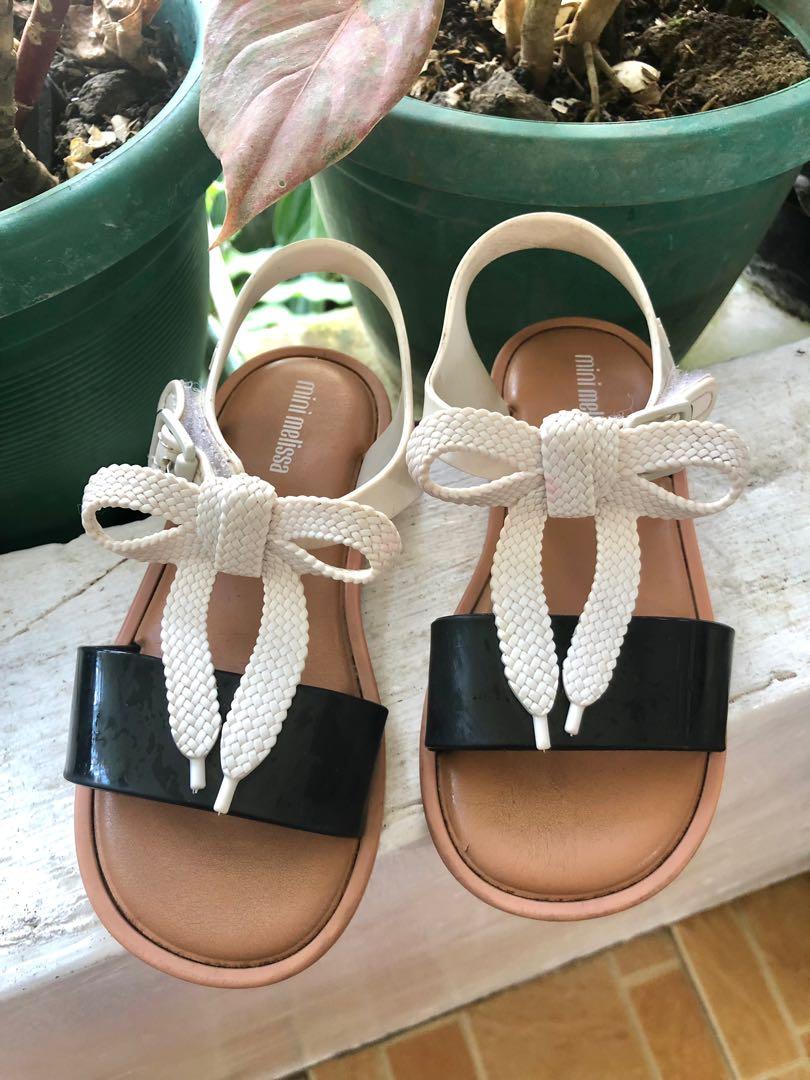 Preloved MINI MELISSA MAR SANDAL Size 10 Babies Kids Babies